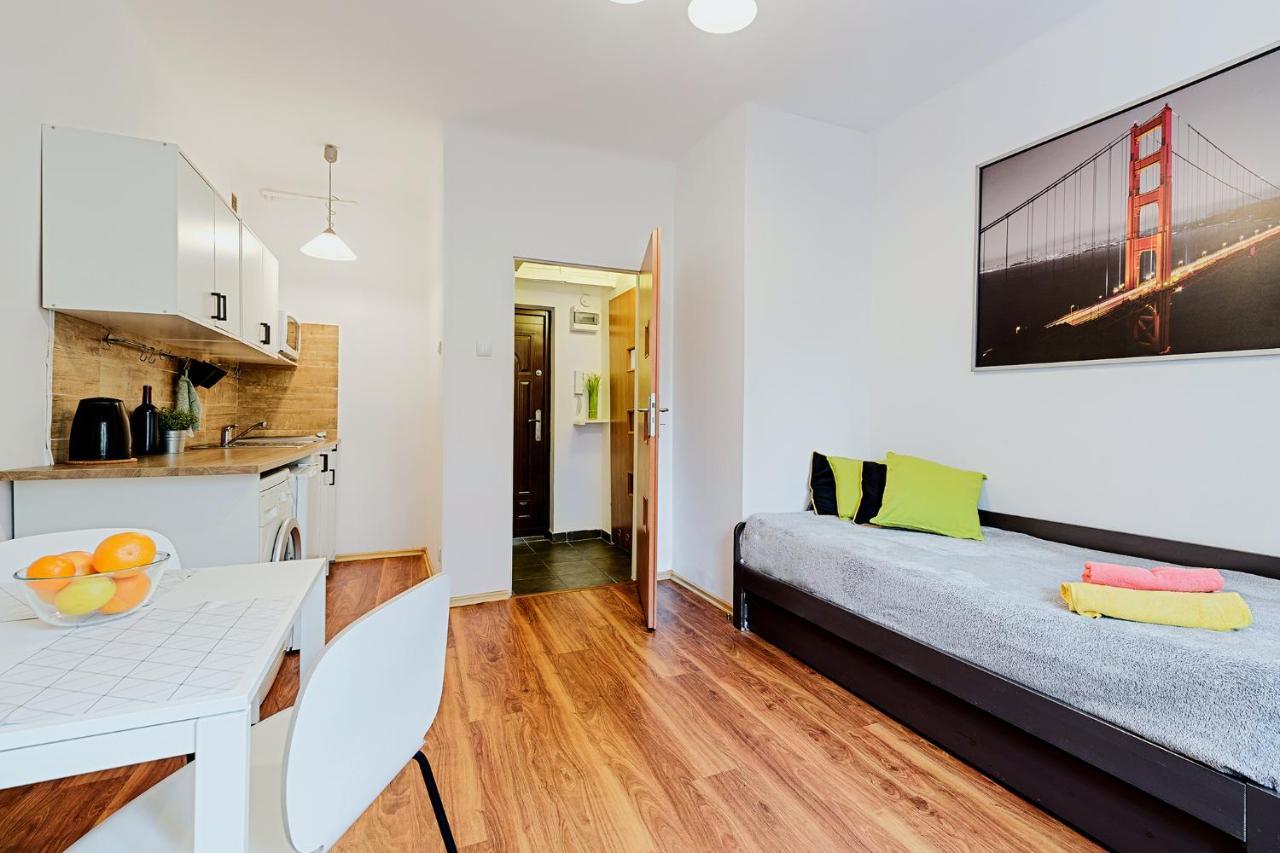 Delux1 Apartment Lodź Bagian luar foto